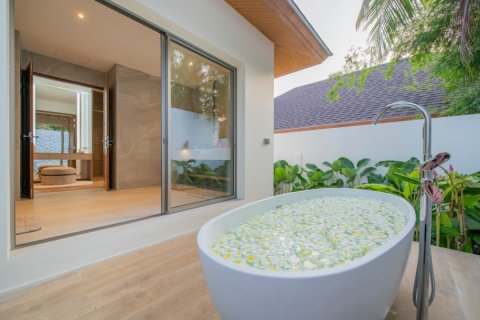 Villa in Phuket, Thailand 3 bedrooms № 149580 - photo 19