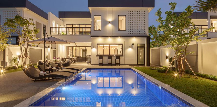 Villa in Chiang Mai, Thailand 4 bedrooms № 149581