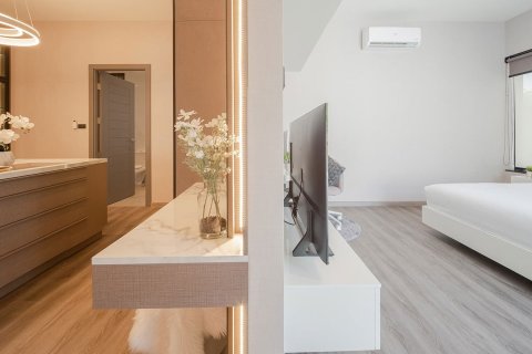 Villa in Chiang Mai, Thailand 4 bedrooms № 149581 - photo 18