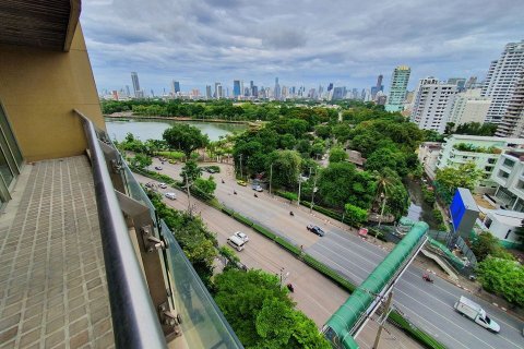 Condo à Khlong Toei, Bangkok, Thaïlande, 2 chambres  № 164475 - photo 10