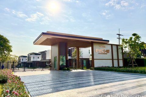 Дом в Паттайе, Таиланд с 4 спальнями  № 151046