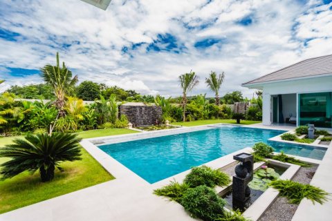 Вилла в Хуа Хине, Таиланд с 3 спальнями  № 115206 - фото 4