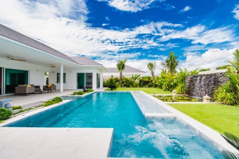 Вилла в Хуа Хине, Таиланд с 3 спальнями  № 115206 - фото 10