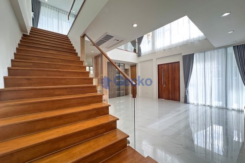 บ้านในพัทยา, ประเทศไทย 4 ห้องนอน № 196193 - รูปถ่าย 24
