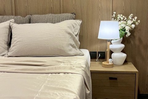 Студия в кондо в Ваттхане, Бангкок, Таиланд № 139657 - фото 6