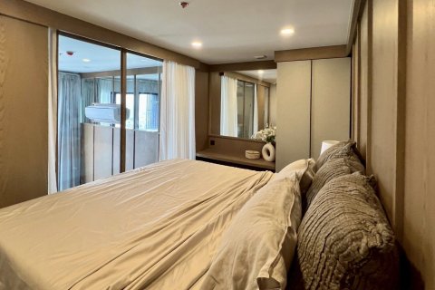 Студия в кондо в Ваттхане, Бангкок, Таиланд № 139657 - фото 9