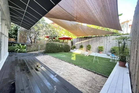 House in Watthana, Bangkok, Thailand 4 bedrooms № 162160 - photo 2