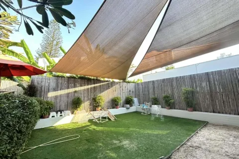 House in Watthana, Bangkok, Thailand 4 bedrooms № 162160 - photo 6