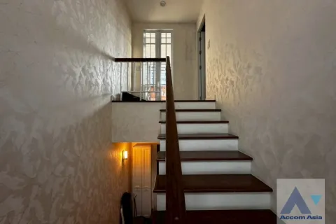 Reihenhaus in Watthana, Bangkok, Thailand 4 Schlafzimmer № 215708 - Foto 11
