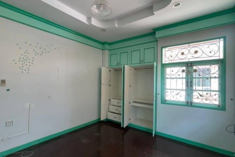 House in Kathu, Thailand 4 bedrooms № 145121 - photo 17