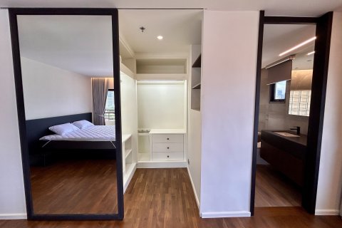 Condo in Pathum Wan, Bangkok, Thailand, 2 bedrooms  № 145123 - photo 13