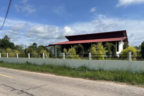 Land in Ubon Ratchathani, Thailand 27200 sq.m. № 149282 - photo 10