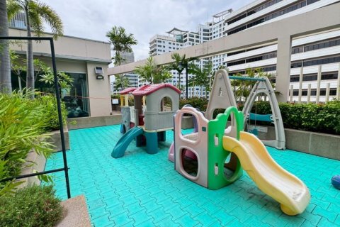 Квартира в Бангкоке, Таиланд с 2 спальнями  № 117518 - фото 4