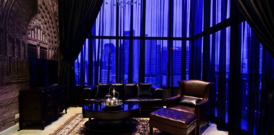 Condo in Bangkok, Thailand, 2 bedrooms  № 181051