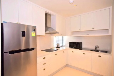 Condo in Bangkok, Thailand, 2 bedrooms  № 181051 - photo 7