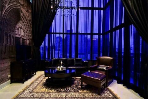 Condo in Bangkok, Thailand, 2 bedrooms  № 181051 - photo 18