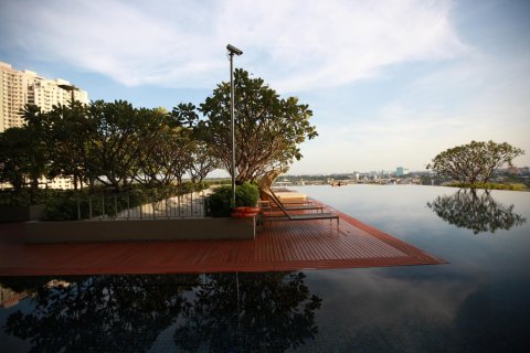Condo in Bangkok, Thailand, 3 bedrooms  № 181049 - photo 16