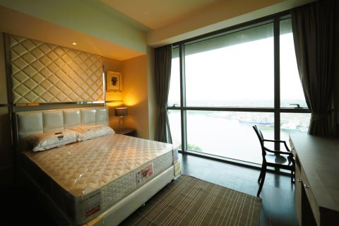 Condo in Bangkok, Thailand, 3 bedrooms  № 181049 - photo 11