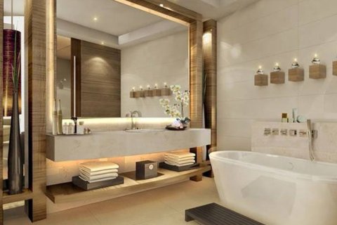 Commercial property in Bangkok, Thailand № 181045 - photo 3