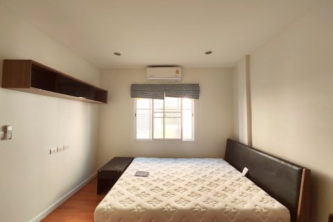 Таунхаус в Правете, Бангкок, Таиланд с 3 спальнями  № 164479 - фото 3