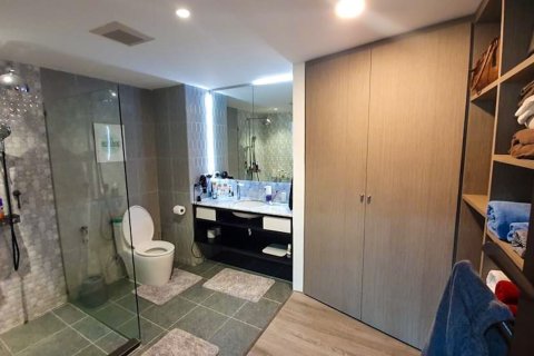 Condo in Huai Khwang, Bangkok, Thailand, 2 bedrooms  № 164480 - photo 18