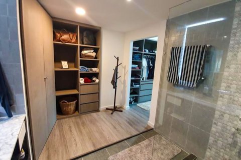 Condo in Huai Khwang, Bangkok, Thailand, 2 bedrooms  № 164480 - photo 17