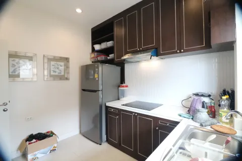 House in Udon Thani, Thailand 4 bedrooms № 164478 - photo 22