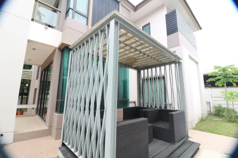 House in Udon Thani, Thailand 4 bedrooms № 164478 - photo 4