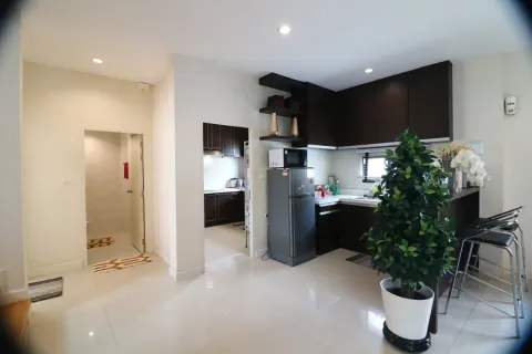 House in Udon Thani, Thailand 4 bedrooms № 164478 - photo 18