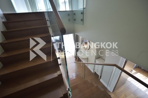 Condo à Bangkok, Thaïlande, 3 chambres № 187061 - photo 8