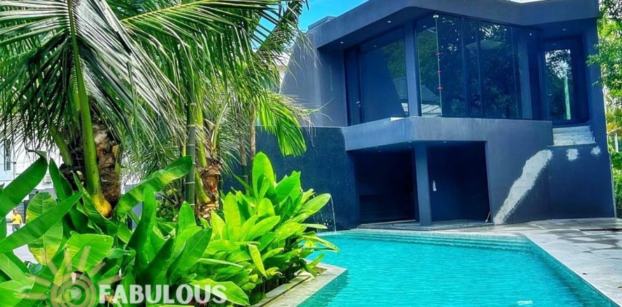 Villa sur Naithon Beach, Thaïlande 3 chambres № 179757