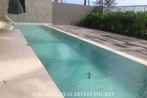 Condo in Bang Tao, Thailand, 2 bedrooms № 179759 - photo 2