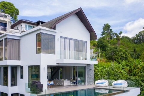 Villa in Patong, Thailand 7 bedrooms № 179761 - photo 5