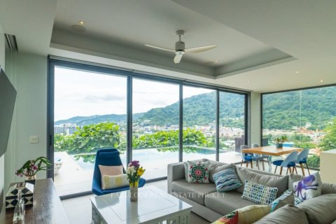 Villa in Patong, Thailand 7 bedrooms № 179761 - photo 3