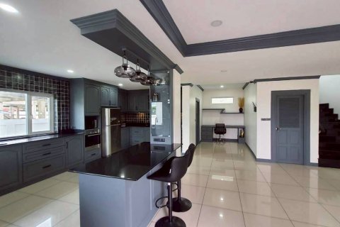 Дом в Паттайе, Таиланд с 3 спальнями  № 167348 - фото 3