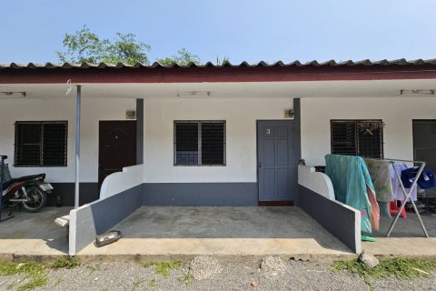 Коммерческая недвижимость в Сарафи, Таиланд  № 167347 - фото 9