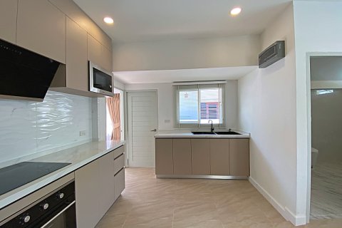 Villa à Hua Hin, Thaïlande 3 chambres № 168282 - photo 12