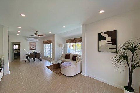 Villa à Hua Hin, Thaïlande 3 chambres № 168282 - photo 10