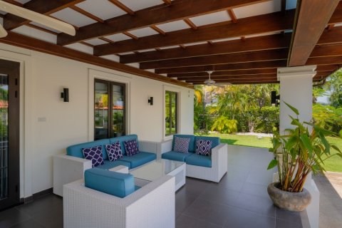 Villa in Hua Hin, Thailand 3 bedrooms № 168318 - photo 6