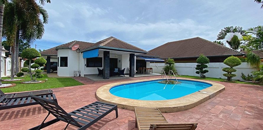 Villa à Hua Hin, Thaïlande 3 chambres № 168316