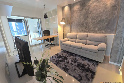 Condo in Bangkok, Thailand, 2 bedrooms  № 184920 - photo 3