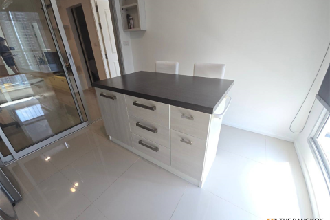 Condo in Bangkok, Thailand, 2 bedrooms № 184920