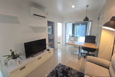 Condo in Bangkok, Thailand, 2 bedrooms  № 184920 - photo 9
