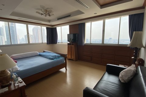 คอนโดมิเนียมในคลองเตย, กรุงเทพฯ, ประเทศไทย, 3 ห้องนอน № 200753 - รูปถ่าย 8
