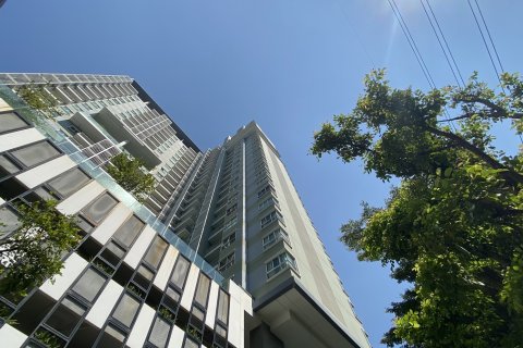 Condo à Watthana, Bangkok, Thaïlande, 1 chambre № 200751 - photo 4