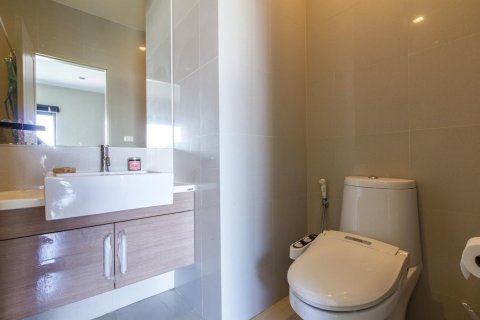 Studio in the Condo in Watthana, Bangkok, Thailand  № 135619 - photo 11