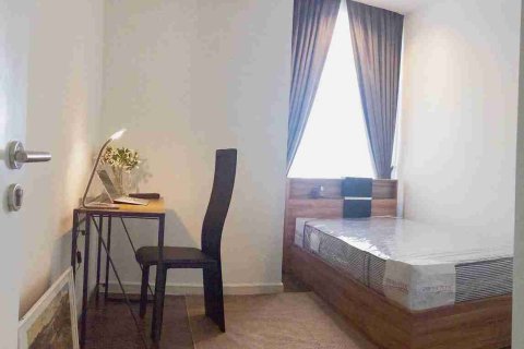 Condo in Thonburi, Bangkok, Thailand, 2 bedrooms № 183403 - photo 6