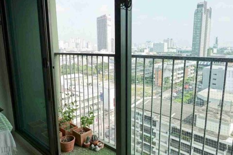 Condo in Bangkok, Thailand, 1 bedroom  № 183396 - photo 7