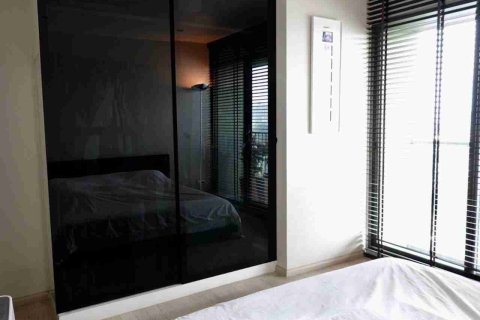 Condo in Bangkok, Thailand, 1 bedroom  № 183396 - photo 8