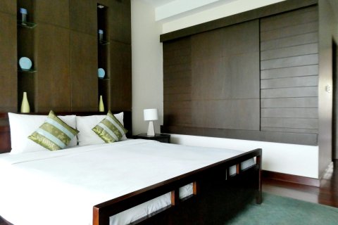 Condo in Phuket, Thailand, 3 bedrooms № 149461 - photo 13